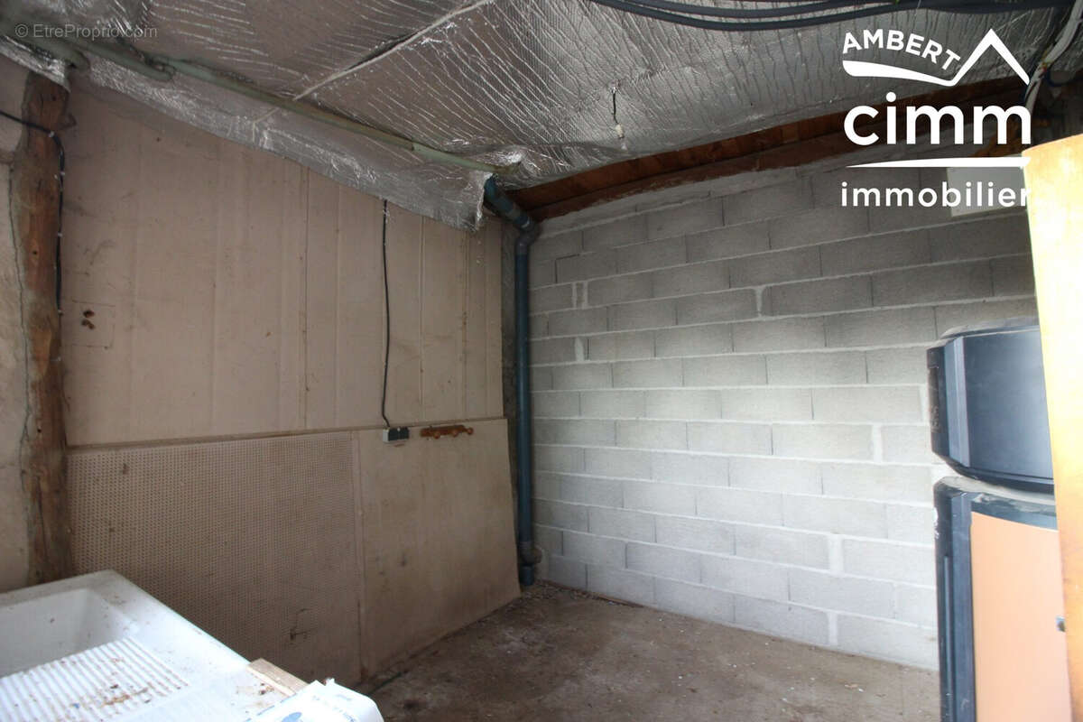 Maison à OLLIERGUES