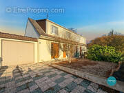 Maison à BALLANCOURT-SUR-ESSONNE