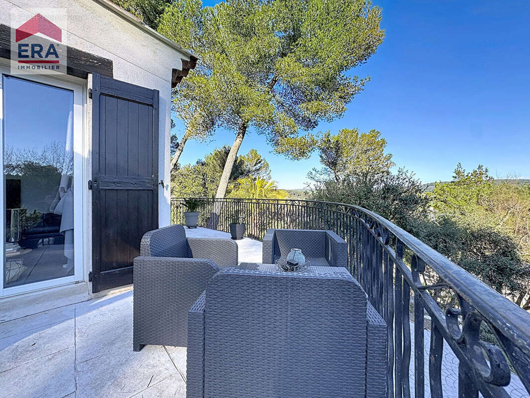 Maison à BOUC-BEL-AIR