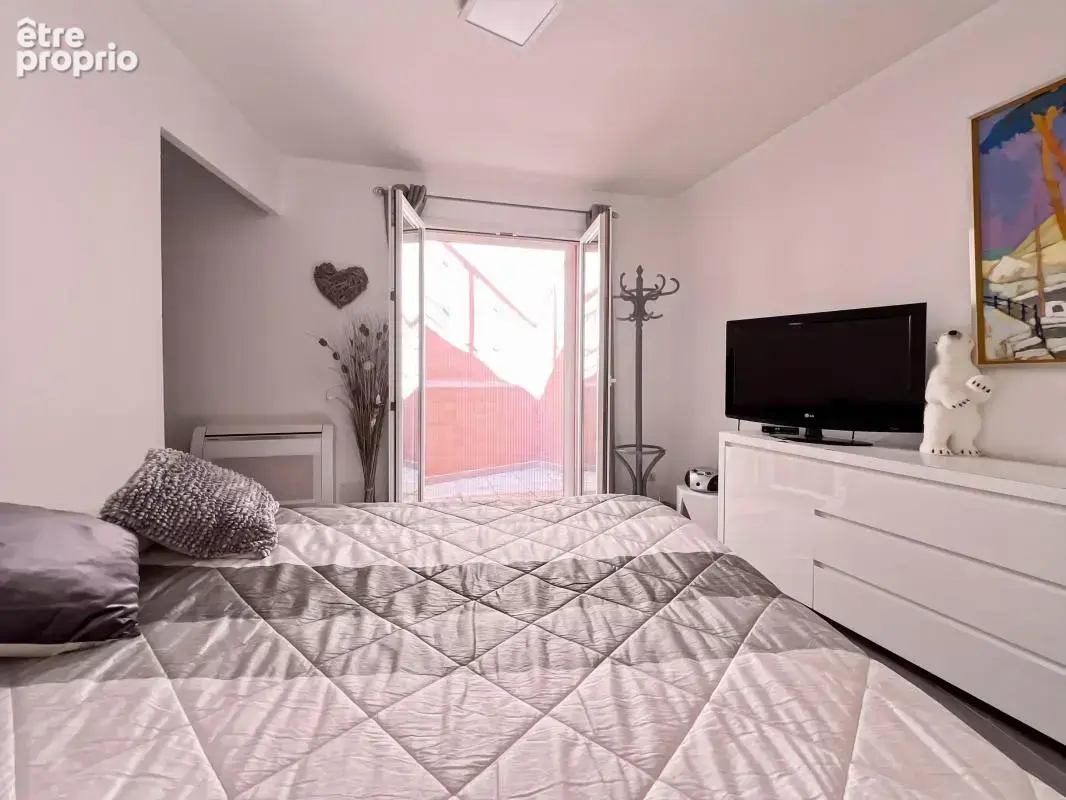 Maison atypique avec terrasse et stationnement – Béziers Centre - À Vendre - photo 31