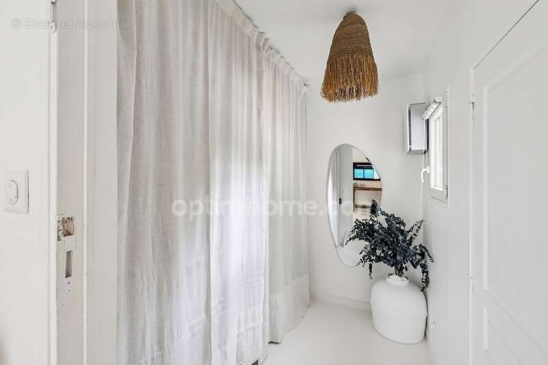 Appartement à MAISONS-ALFORT