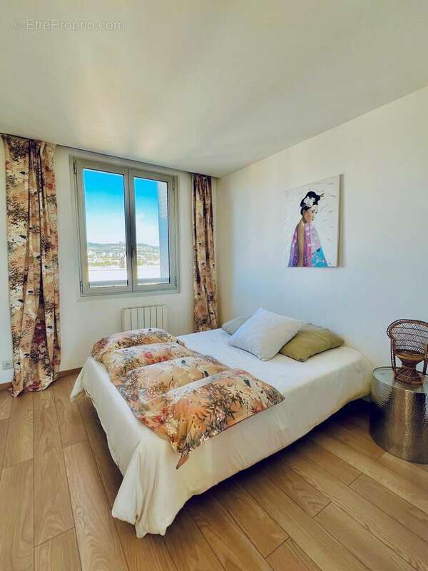 Photo 9 - Appartement à MARSEILLE-15E