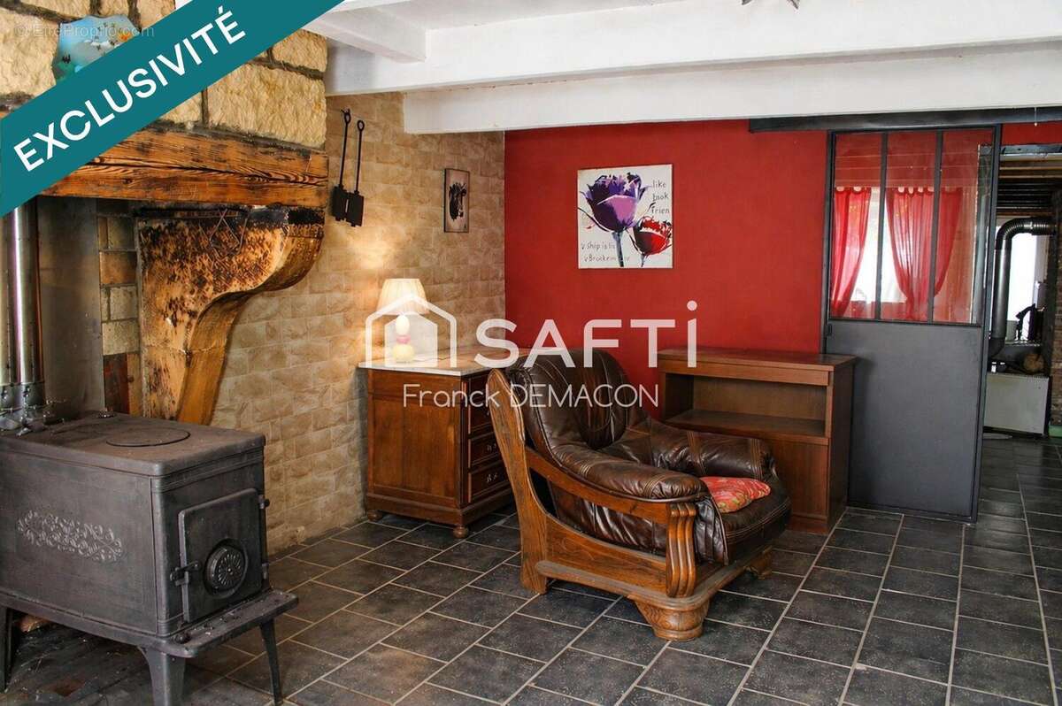 Photo 9 - Maison à VILLECLOYE