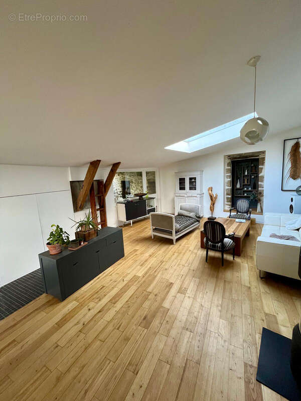 maison 5 pièces - 3 chambres - 151 m2 - photo 3
