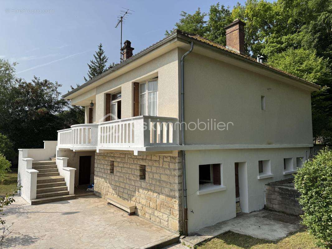Maison à BAR-SUR-SEINE