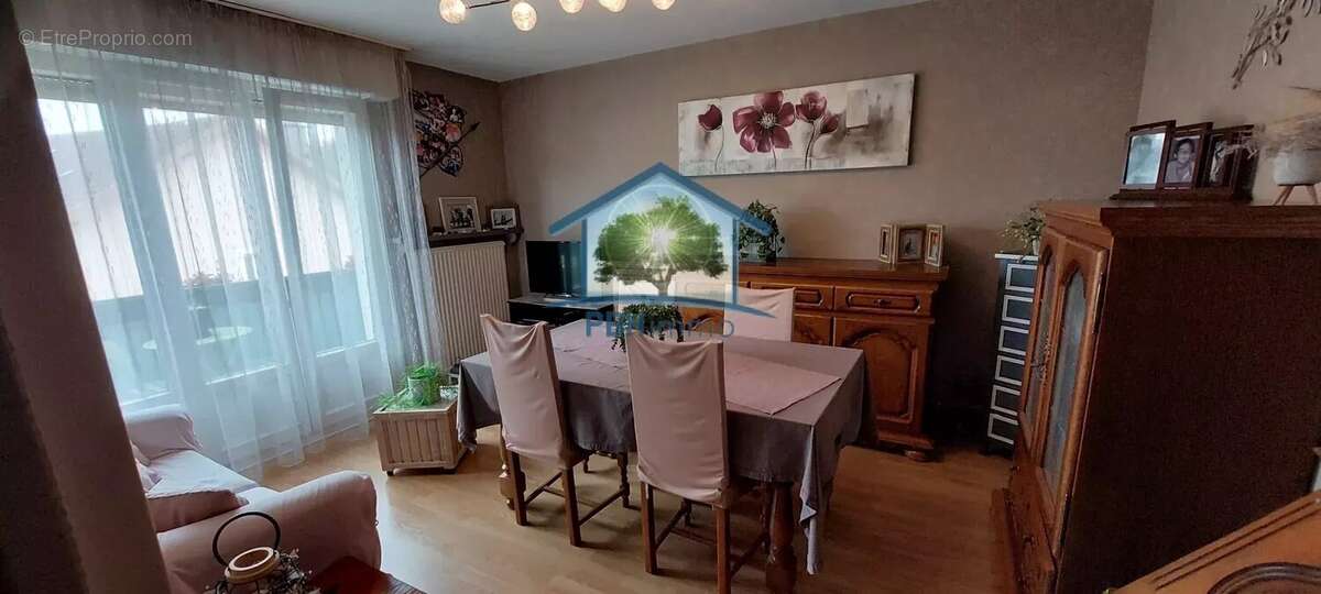 Appartement à GOLBEY