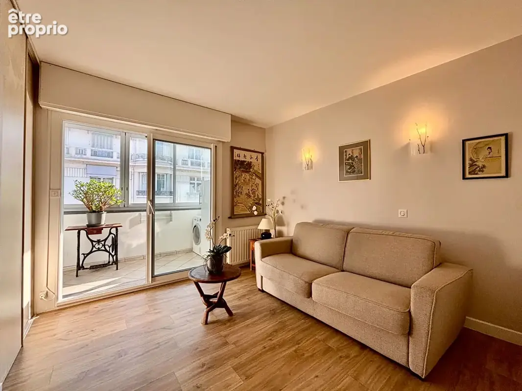 Hypercentre, Grand T4/5 traversant avec balcon fermé - photo 18