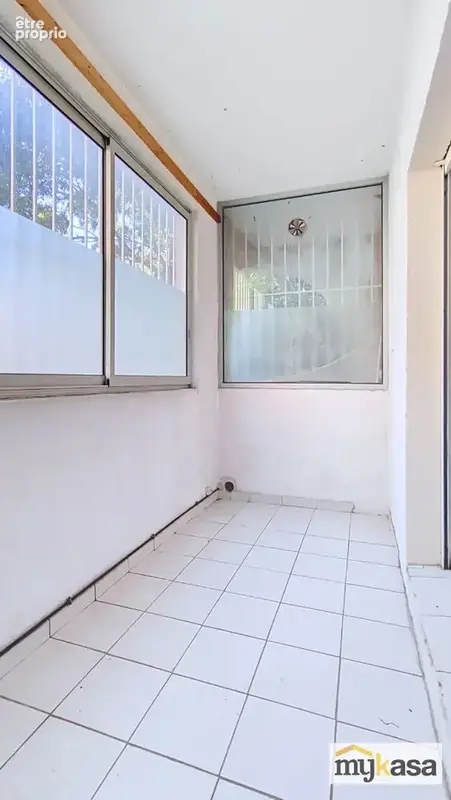 Local commercial Martigues 80 m2 - photo 3