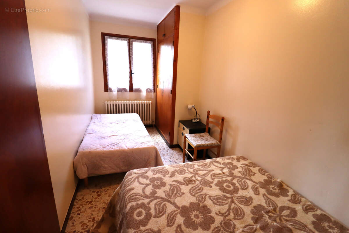 Maison 450 m2 - 4 appartements - photo 28