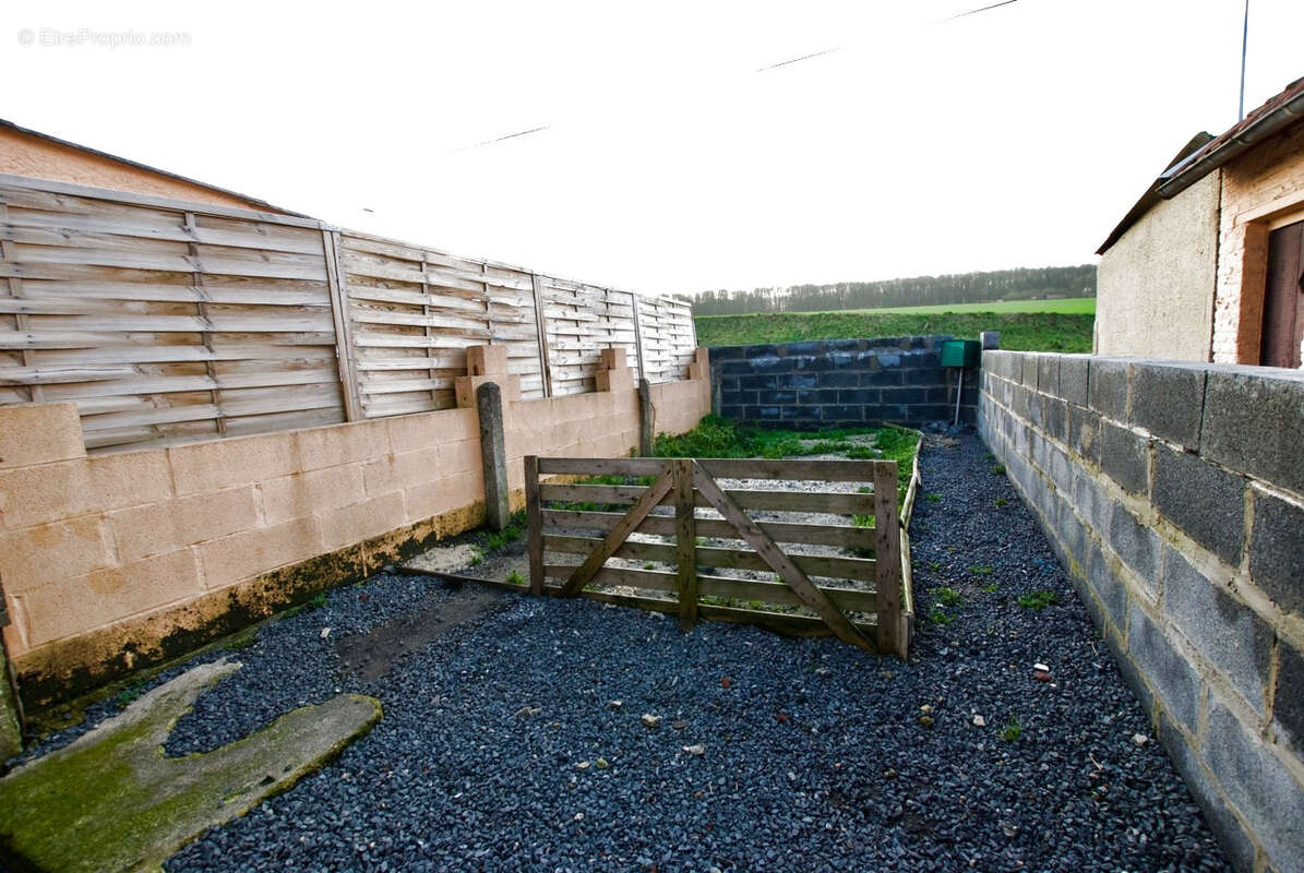 Maison à RECQUIGNIES