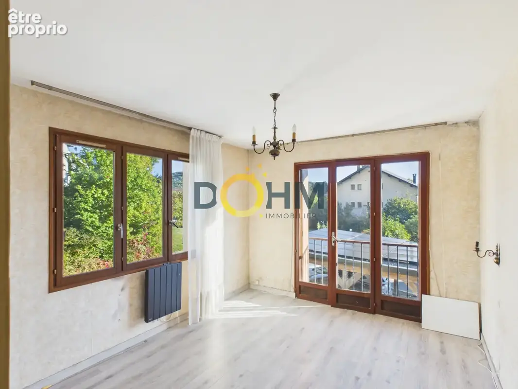 Maison familiale lumineuse de 183 m2  sur terrain de 786 m2 a saint jean d'arvey - photo 15