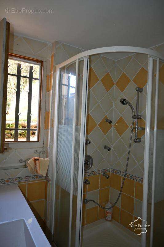 Maison à CHAMBORIGAUD