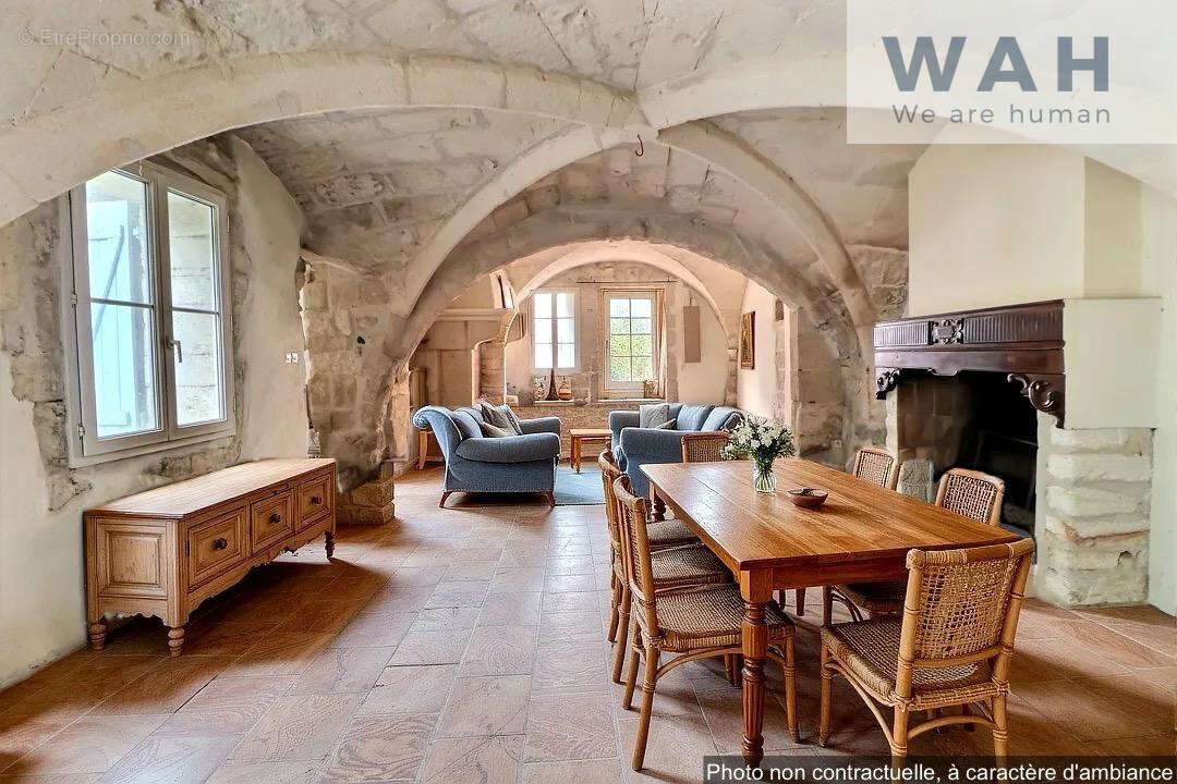 Maison de village avec extérieur au cœur Saint-Brès - photo 2