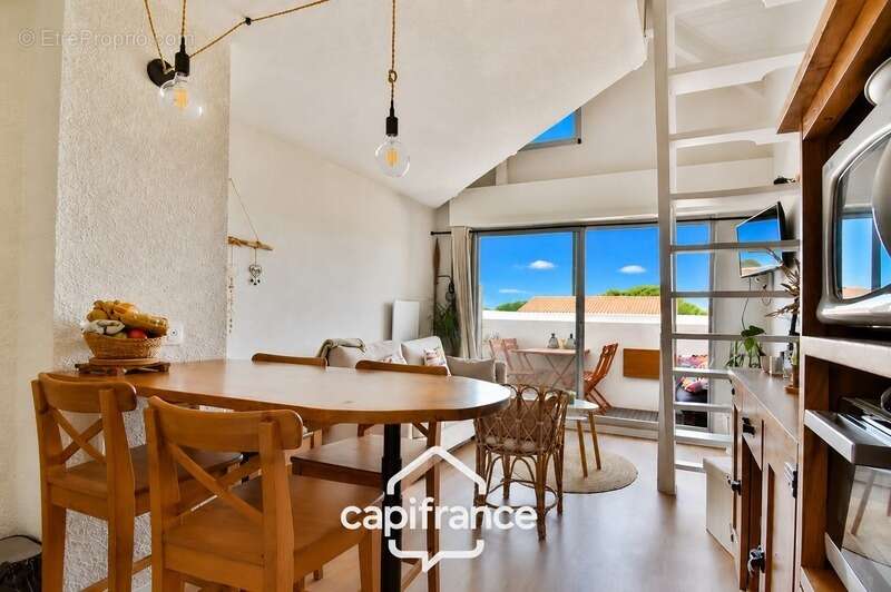 Appartement à MESCHERS-SUR-GIRONDE