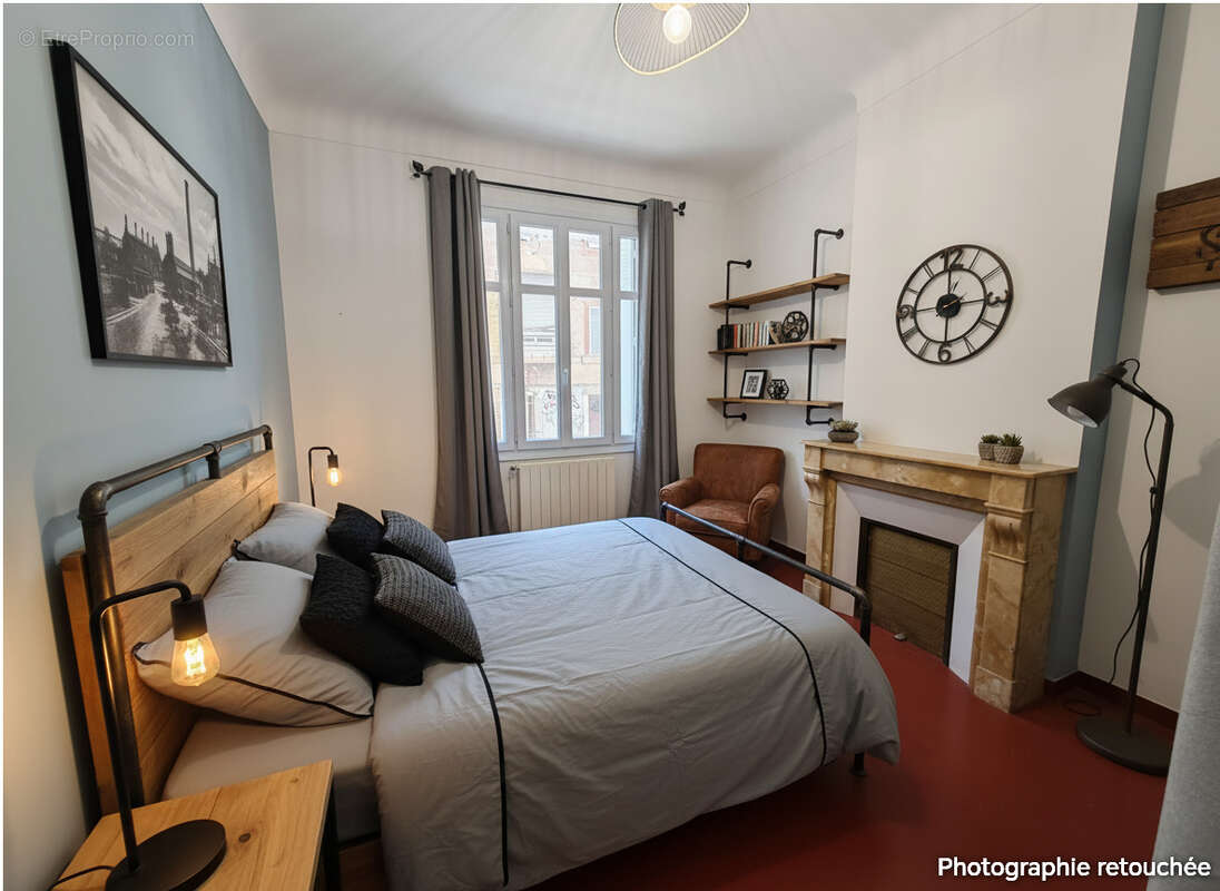 Appartement à MARSEILLE-5E