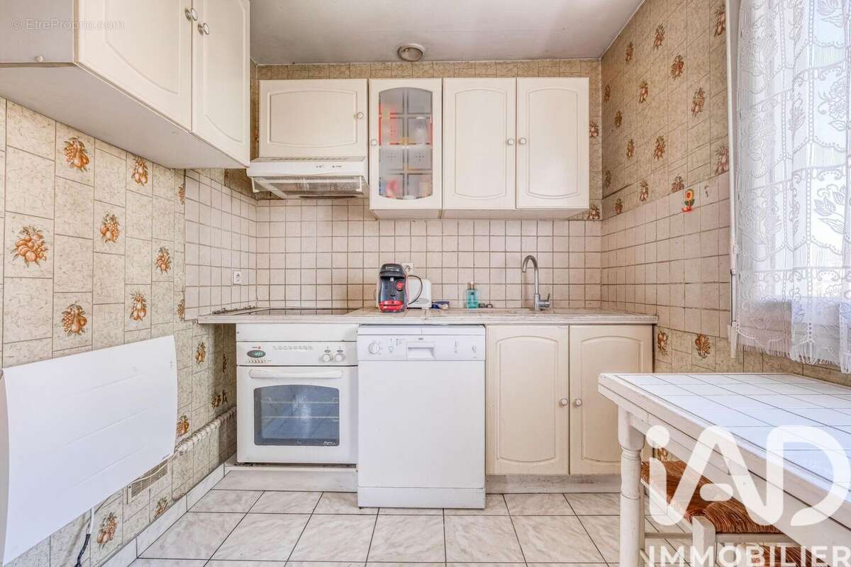 Photo 8 - Maison à VAUJOURS