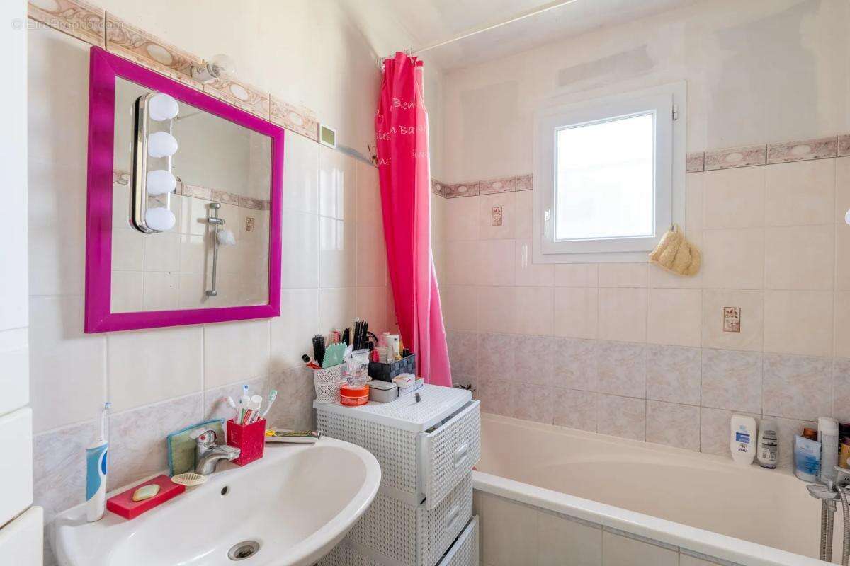 Maison à SAINT-AUBIN-SUR-GAILLON