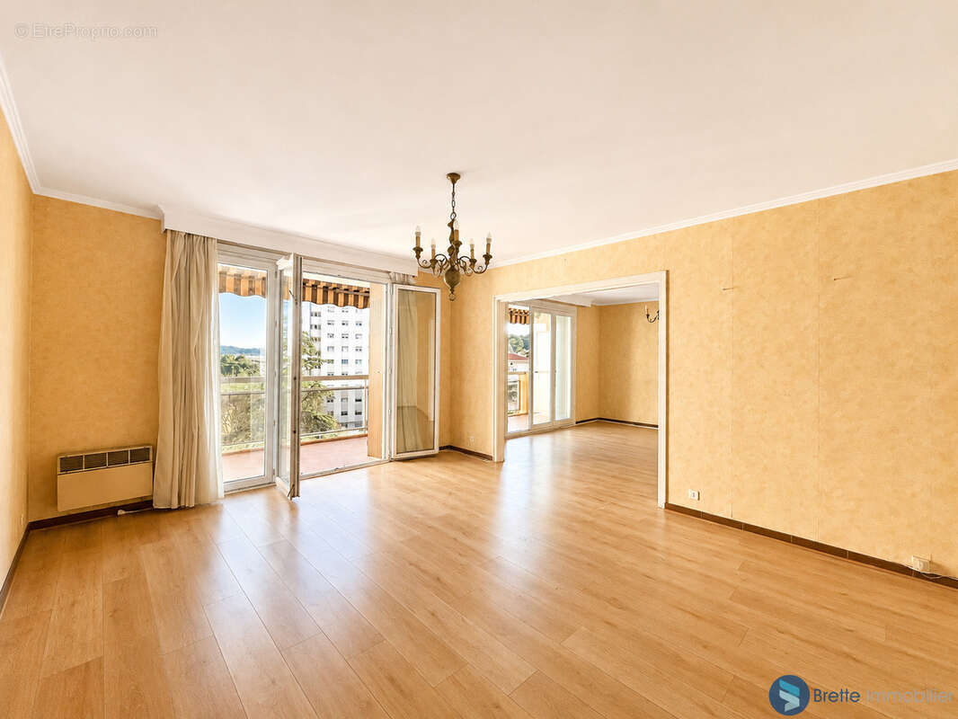Appartement à TOULON