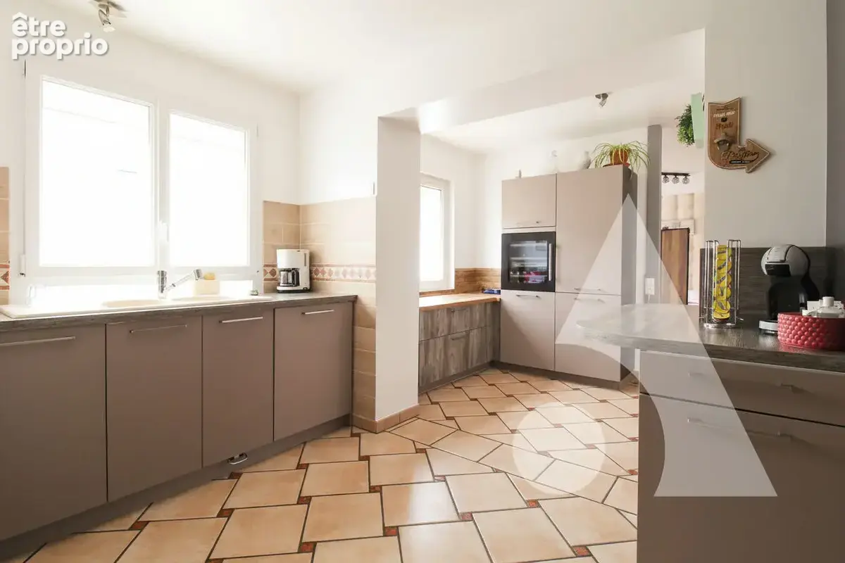 Maison secteur Estrées Saint Denis 7 pièce(s) 137 m2 - photo 5