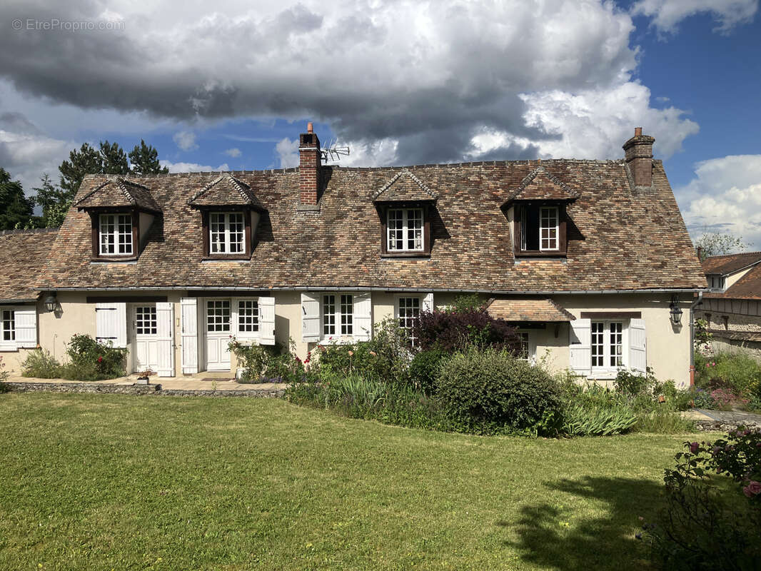 Maison à SAINT-MARCEL