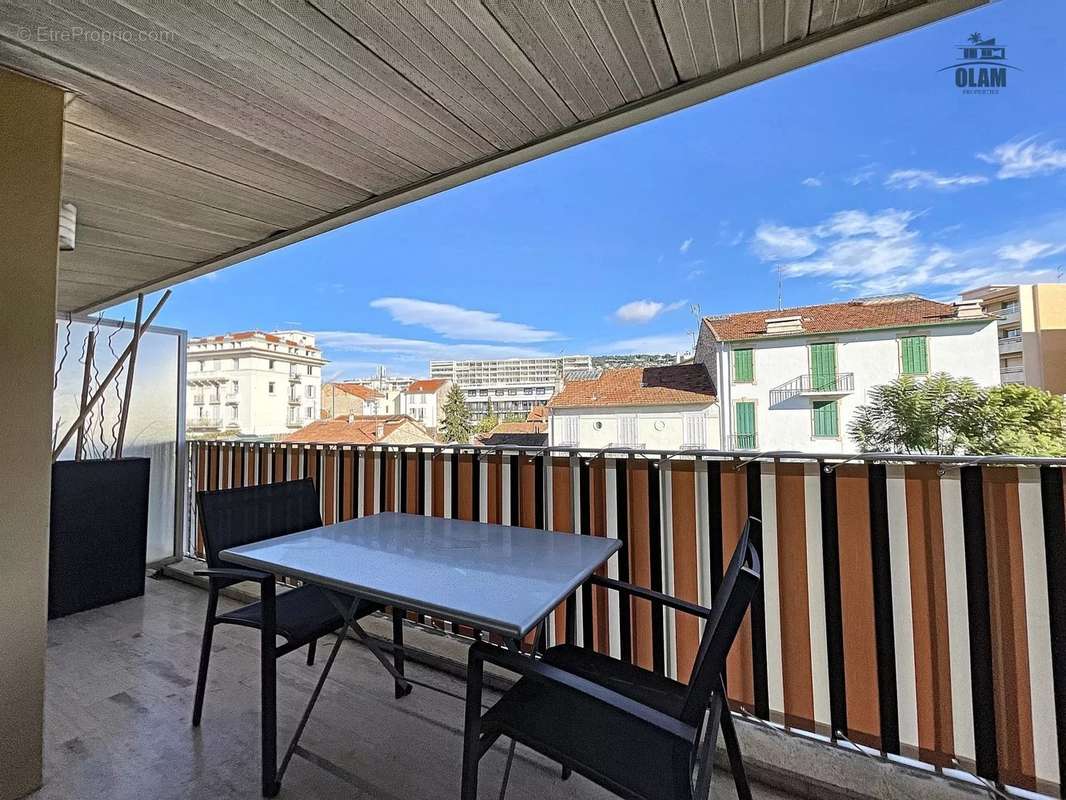 Appartement à CANNES