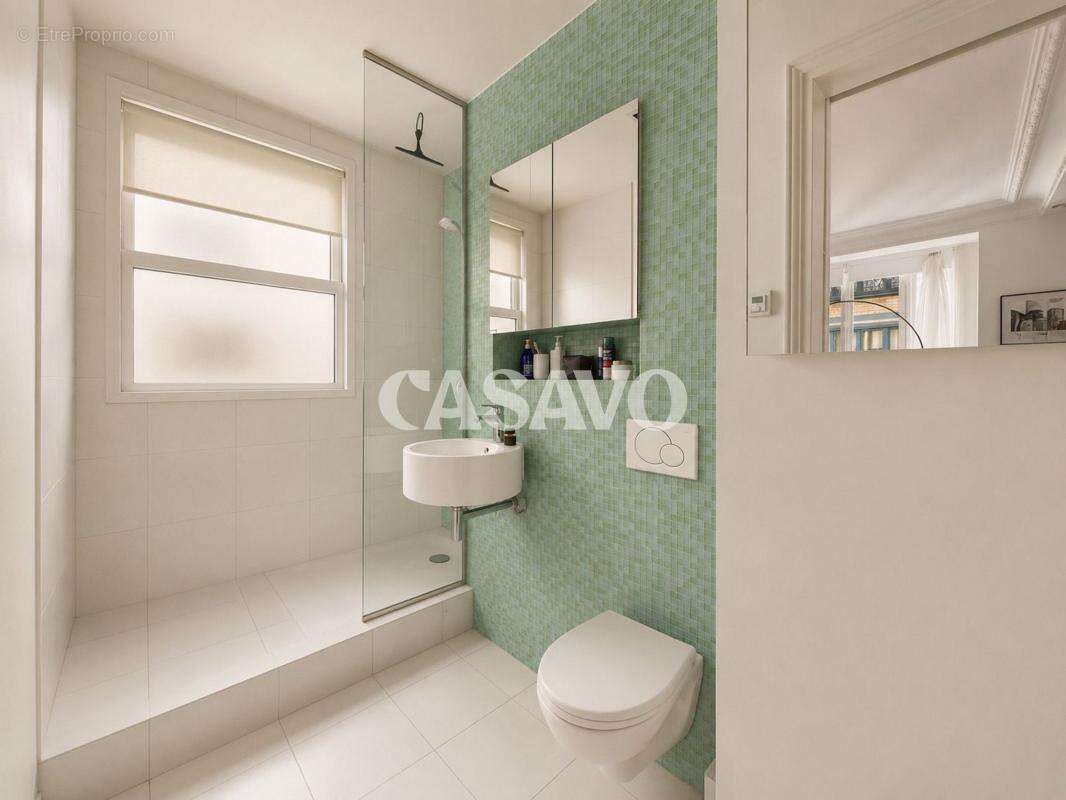 Appartement à PARIS-7E
