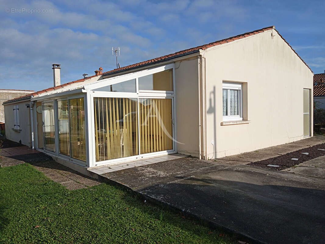 Maison à BREUIL-MAGNE