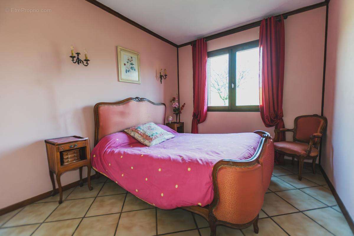 Maison à VILLENOUVELLE