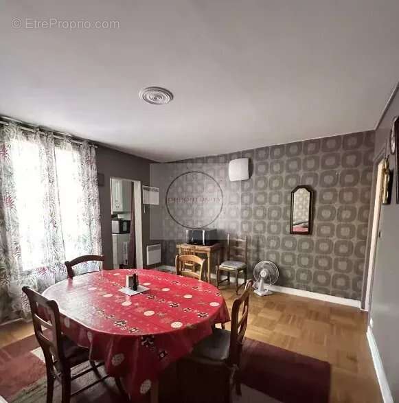 Maison 160 m² à Montreuil  - photo 2