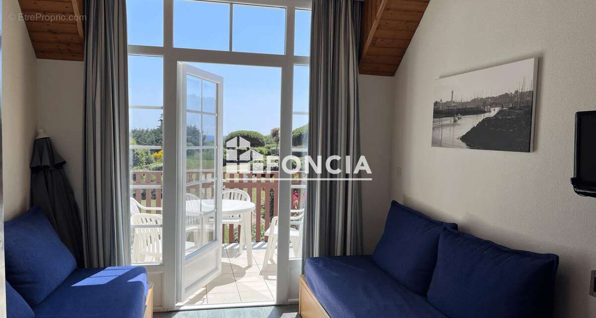 Appartement à ARZON