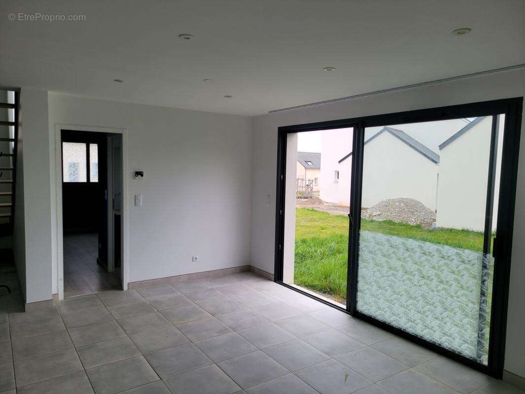 Maison 100m² sur 586m² de terrain de 2023 - photo 3