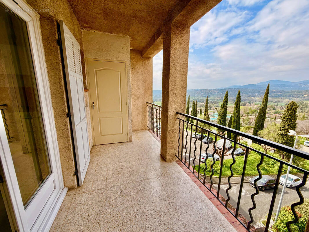 Appartement à FAYENCE