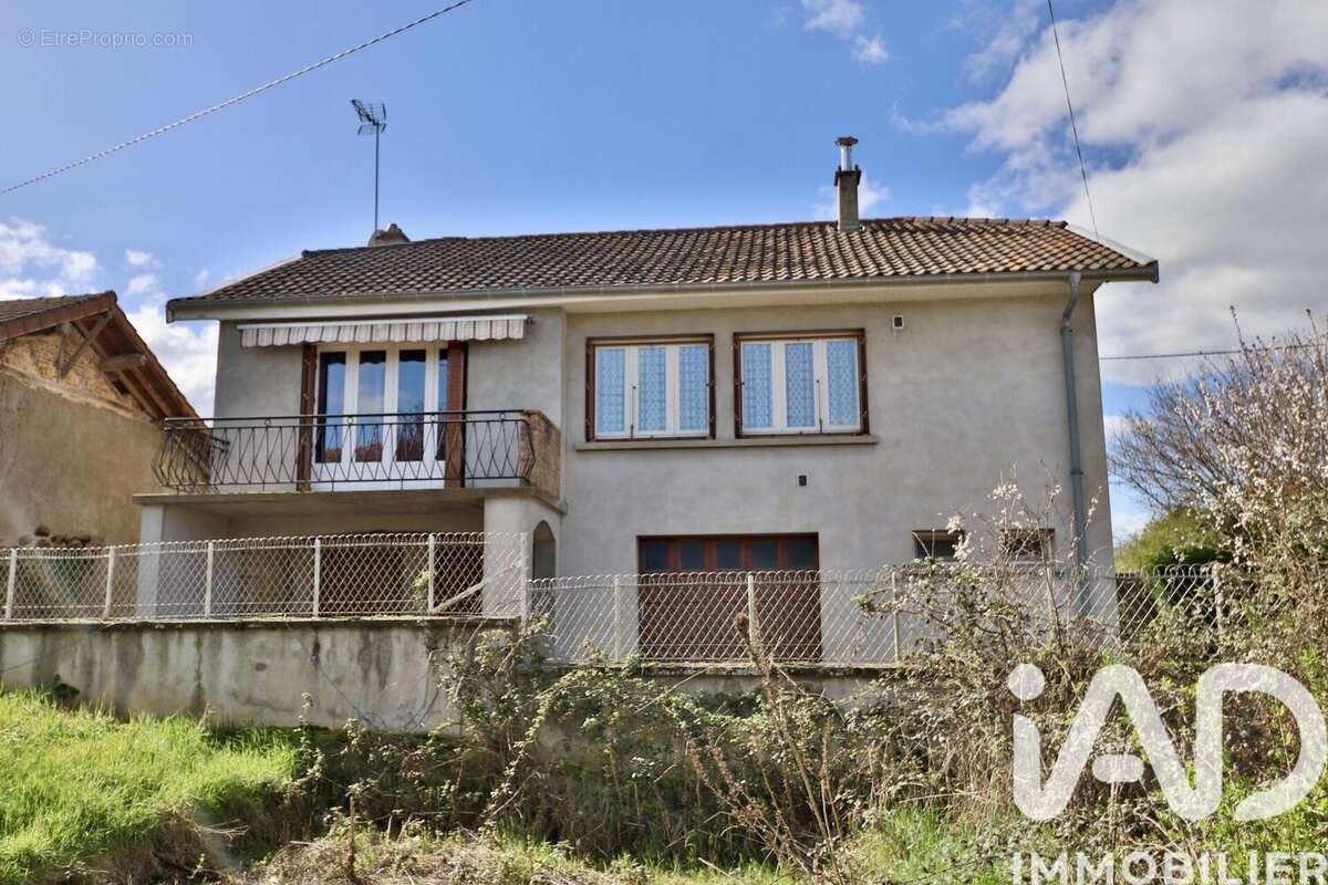 Photo 2 - Maison à ROMENAY
