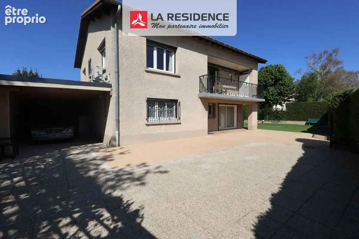 Maison à BOURG-LES-VALENCE