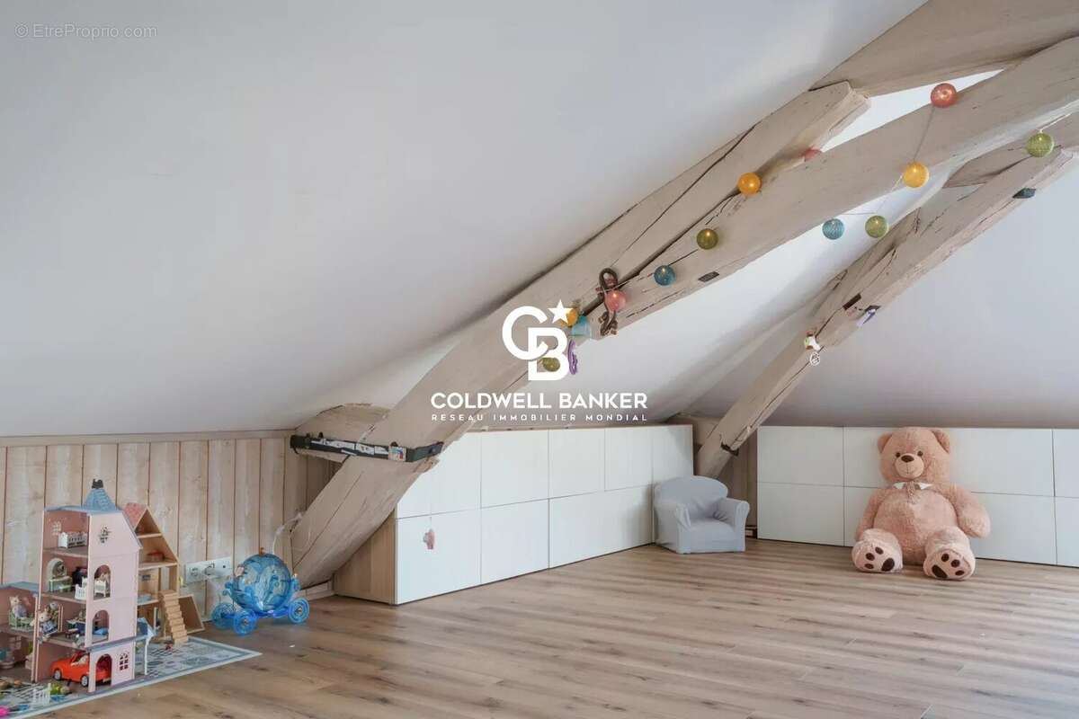 Maison à VERNOU-SUR-BRENNE