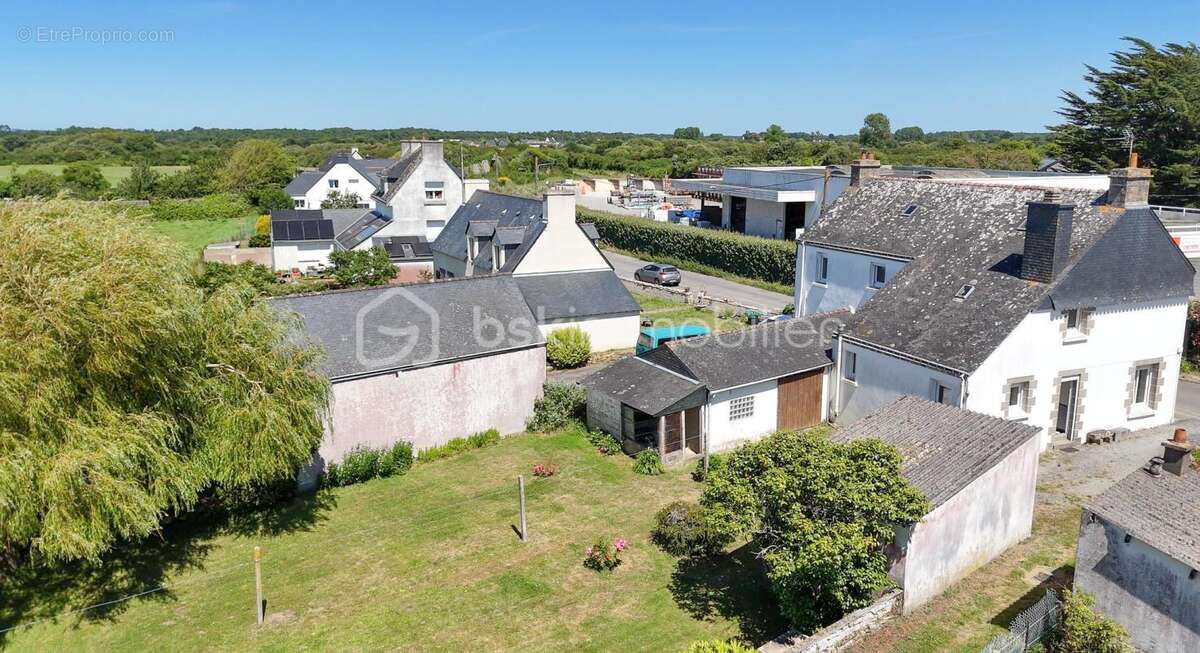 Maison à PLOUHARNEL