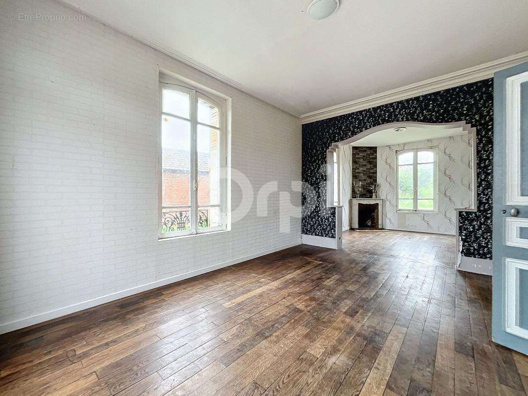 Maison à MERY-LA-BATAILLE