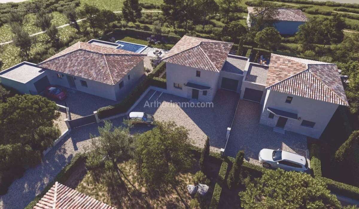 Maison à TRANS-EN-PROVENCE