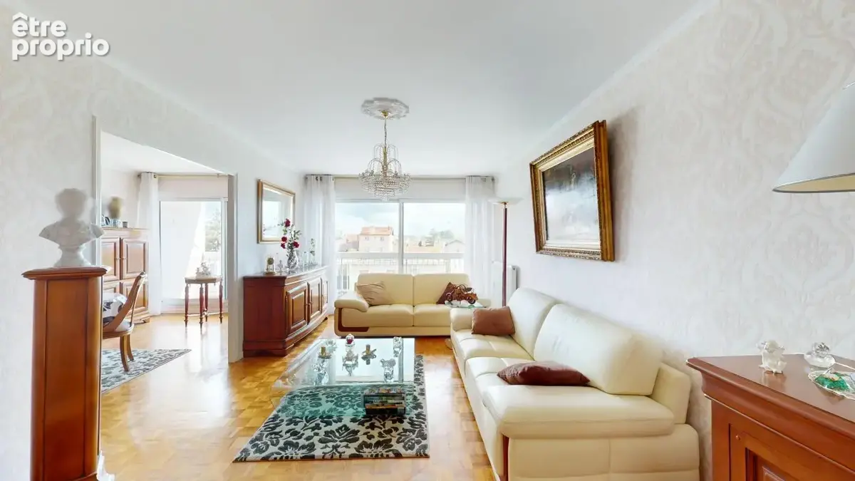 Appartement à LYON-8E
