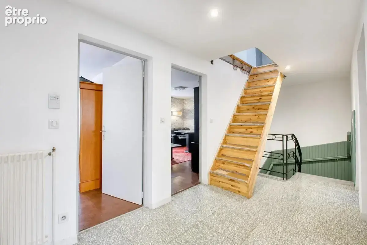 Maison de 7 pièces de 116 m² à Essey-lès-Nancy - photo 8