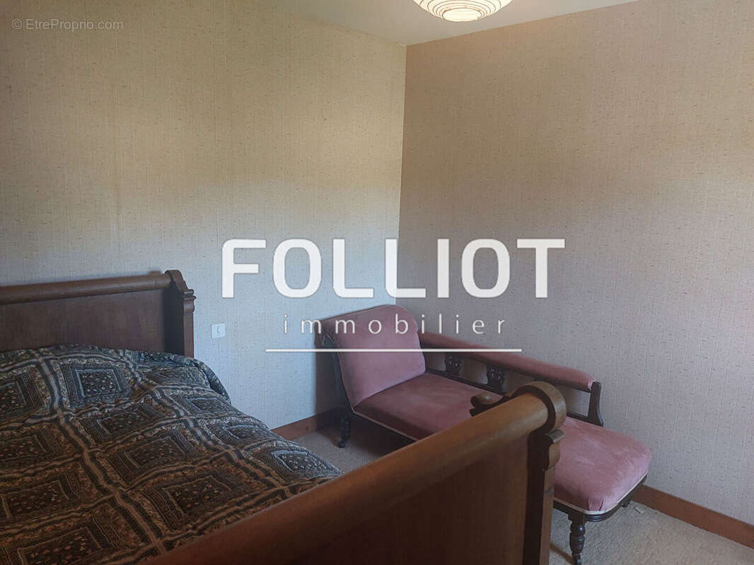 Maison à SAINT-SAUVEUR-LENDELIN