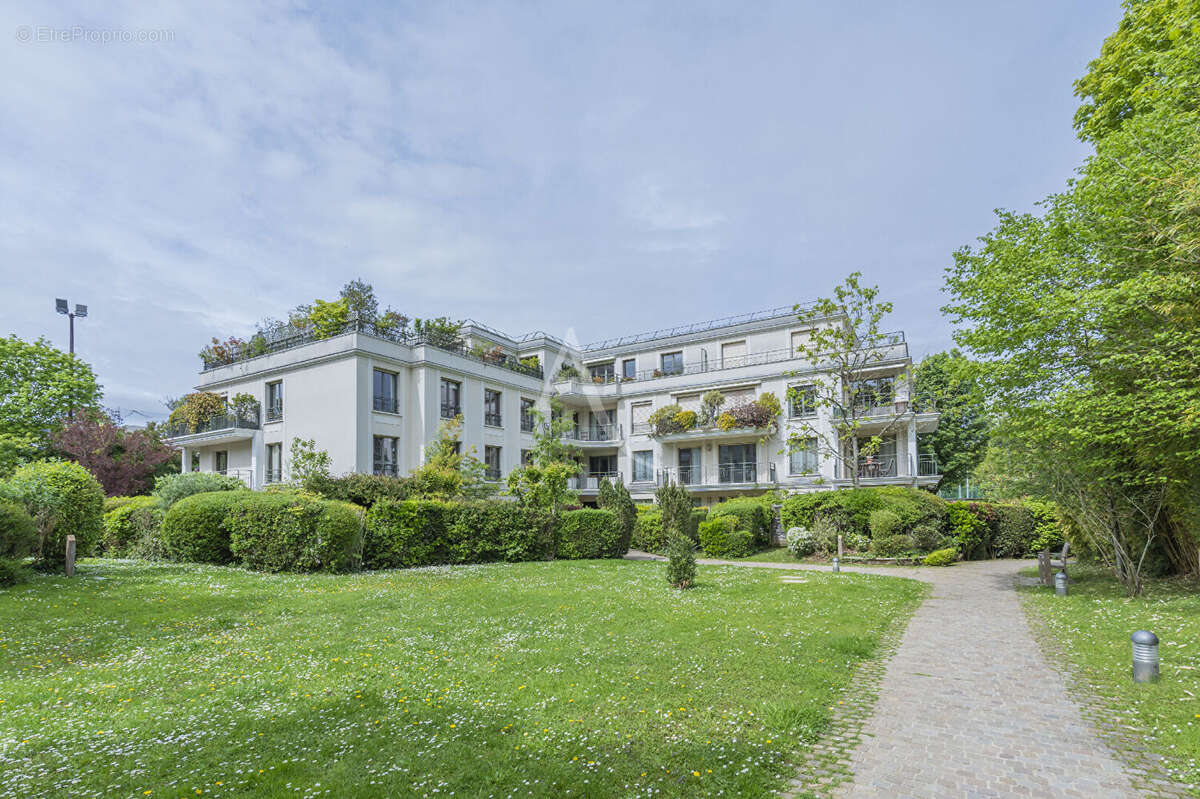 Appartement à GARCHES