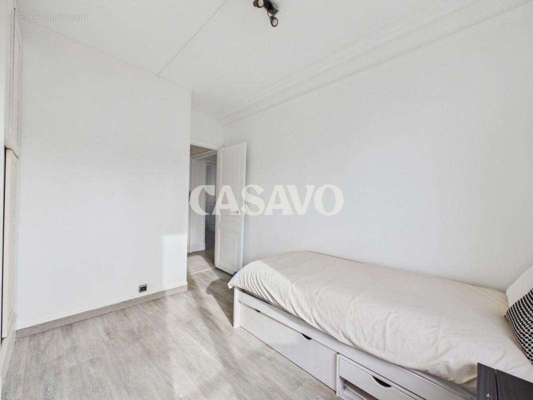 Appartement à CHARENTON-LE-PONT