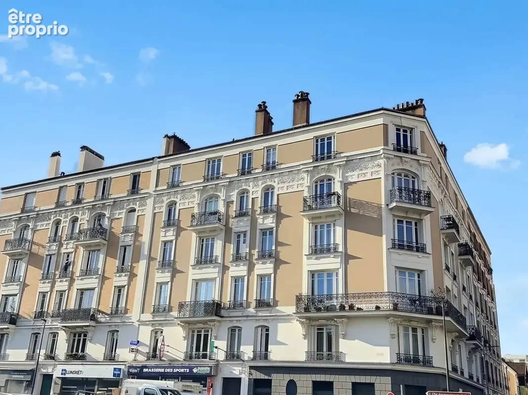Appartement à IVRY-SUR-SEINE