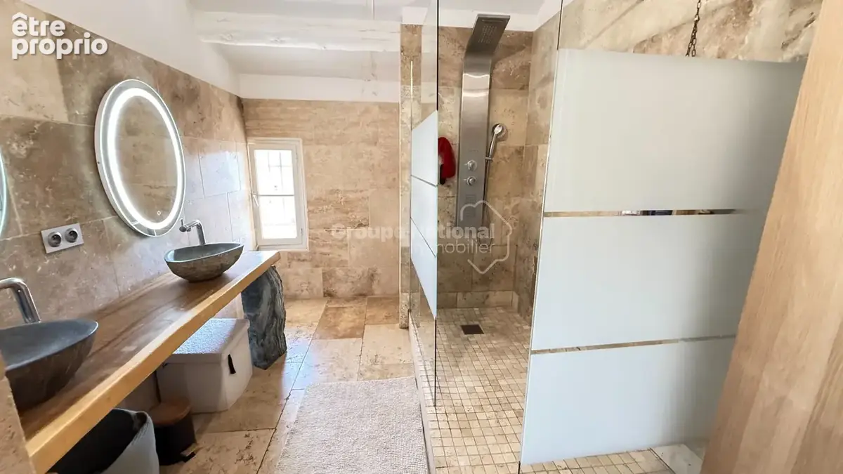 Maison de village - Grand potentiel - photo 9