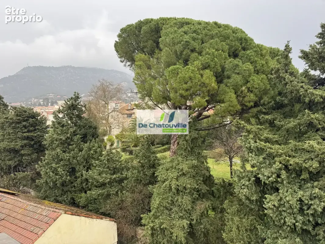 TOULON - T4 dernier étage - Terrasse de 30m2 - photo 3
