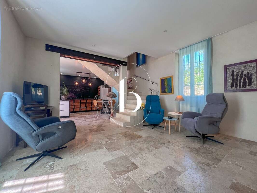 Maison 160 m² à Barjac  - photo 13