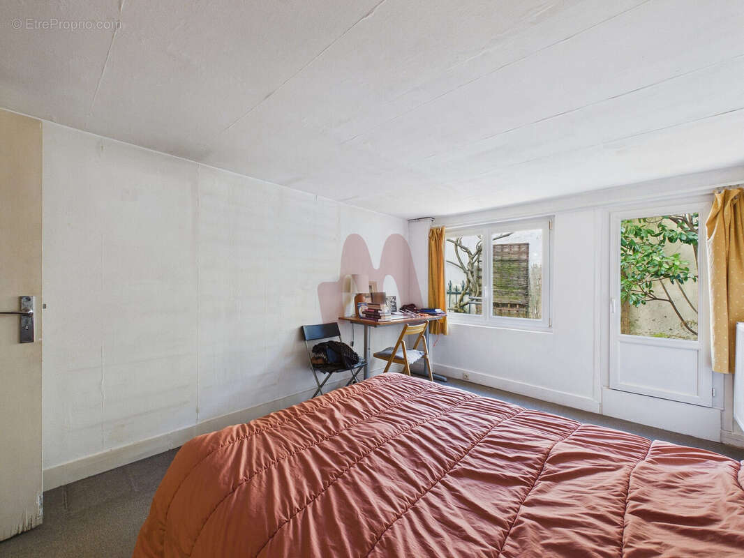 Appartement à IVRY-SUR-SEINE