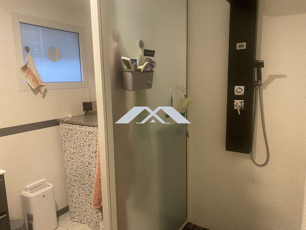 Maison à PETITE-ILE