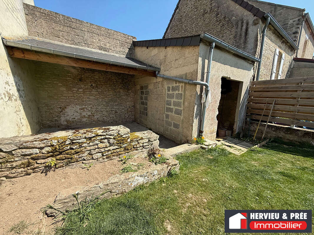 Maison à LUC-SUR-MER